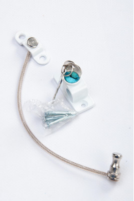 Замок - блокіратор для пластикових вікон